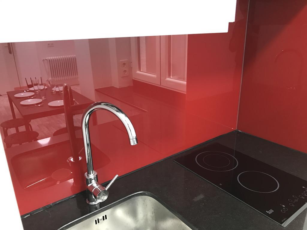 Smart-Tech Plaza Apartment *