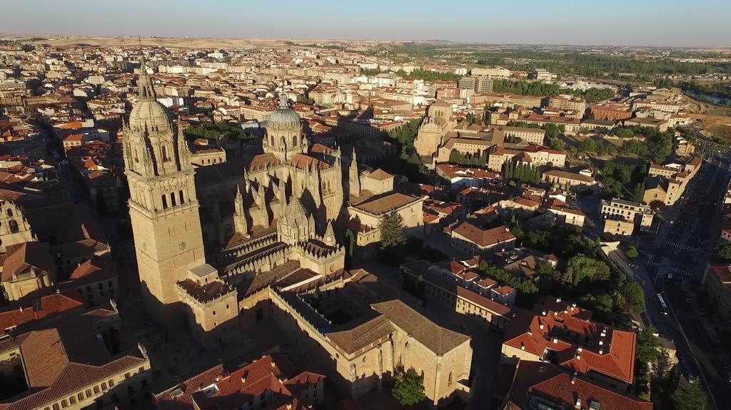 Apartment Smart-Tech Plaza Apartment Salamanca